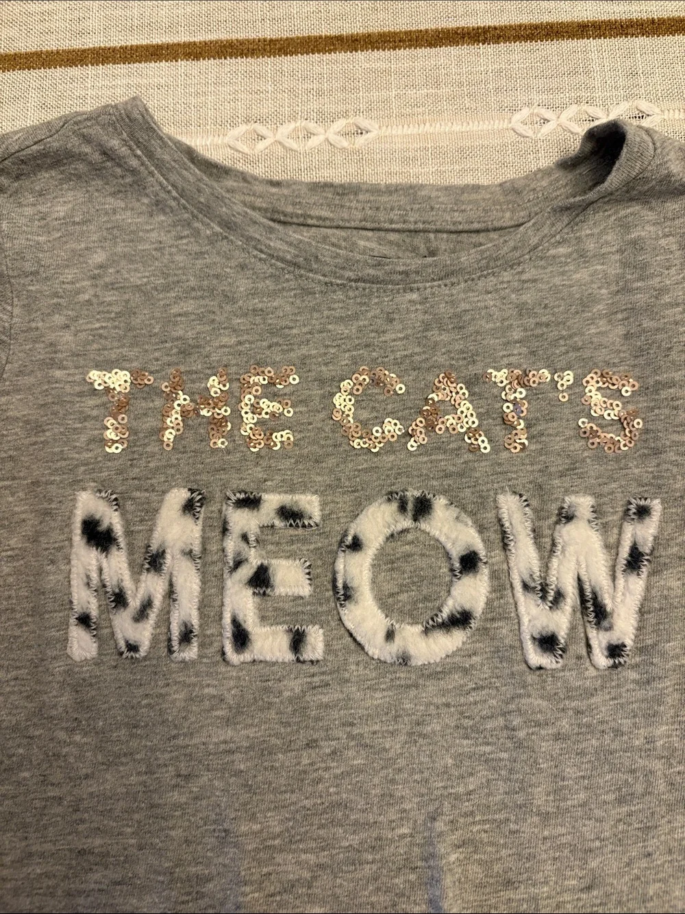 GAP Gray Long-Sleeve 'The Cat’s Meow’ Top